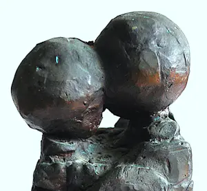 Brons (Onbekend) - 2 elkaar omarmende kinderen (2.3 kg) kopen? Bied vanaf 70!