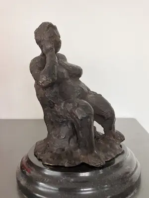 Brons (Onbekend) - Zittende vrouw kopen? Bied vanaf 129!