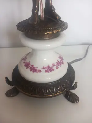 Onbekend - Art NouveauTafellamp met sculptuur kopen? Bied vanaf 35!