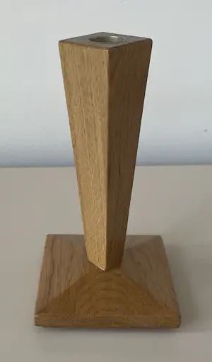 Onbekend - Twee houten art deco kandelaren kopen? Bied vanaf 20!