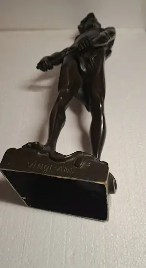 Brons (Onbekend) - Delattre Franse bronzen figuratieve sculptuur Vingt-Ans kopen? Bied vanaf 150!