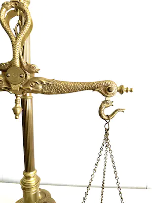 Niet of onleesbaar gesigneerd - Apothekers weegschaal kopen? Bied vanaf 1!