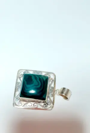 Nieuwe zilveren hanger met malachiet kopen? Bied vanaf 35!