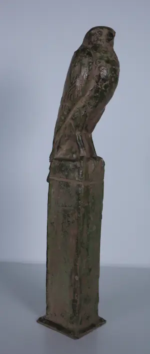 Tineke Nusink - (toegeschreven aan), Brons, Valk kopen? Bied vanaf 400!