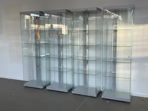 Onbekend - Grote glazen vitrinekasten kopen? Bied vanaf 100!