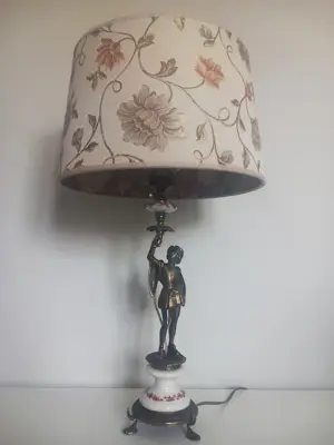 Onbekend - Art NouveauTafellamp met sculptuur kopen? Bied vanaf 35!