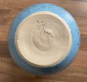 Onbekend - Kristallijne Kunstaardewerken vaasje kopen? Bied vanaf 20!