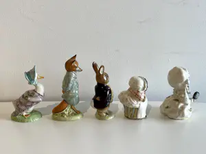 Keramiek overige - Lot van diverse keramieken items o.a. Beatrix Potter figuren & Struisvogelei kopen? Bied vanaf 60!