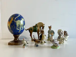 Keramiek overige - Lot van diverse keramieken items o.a. Beatrix Potter figuren & Struisvogelei kopen? Bied vanaf 60!