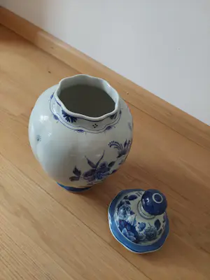 AcheterPorceleyne Fles - Delftsblauwe vazen 3 stuks handgeschilderd Royal Delft.? Enchérissez de 120!