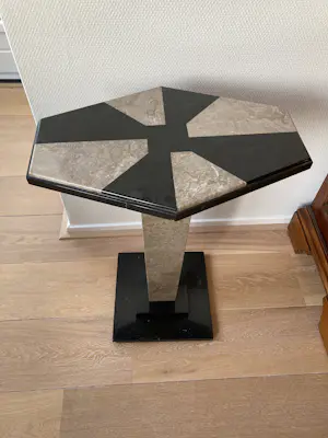 Onbekend - Marmeren gueridon (bijzettafeltje) Art Deco kopen? Bied vanaf 200!