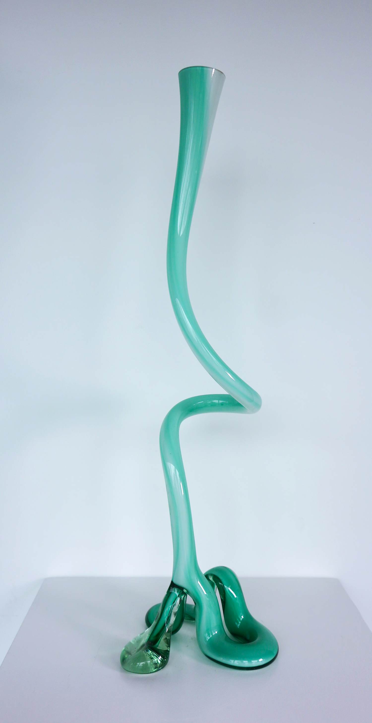 Onbekend - Groene gedraaide vloervaas kopen? Bied vanaf 50!