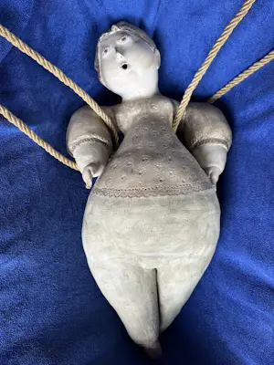 Lies van Vlijmen - Hangend beeld kopen? Bied vanaf 115!