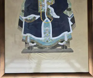 Onbekend - Twee Chinese Voorouder Schilderingen - Verf op zijde- 110 x 75 kopen? Bied vanaf 350!