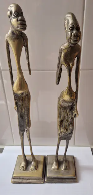 Onbekend - Tribale beelden kopen? Bied vanaf 20!