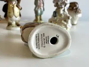 Keramiek overige - Lot van diverse keramieken items o.a. Beatrix Potter figuren & Struisvogelei kopen? Bied vanaf 60!