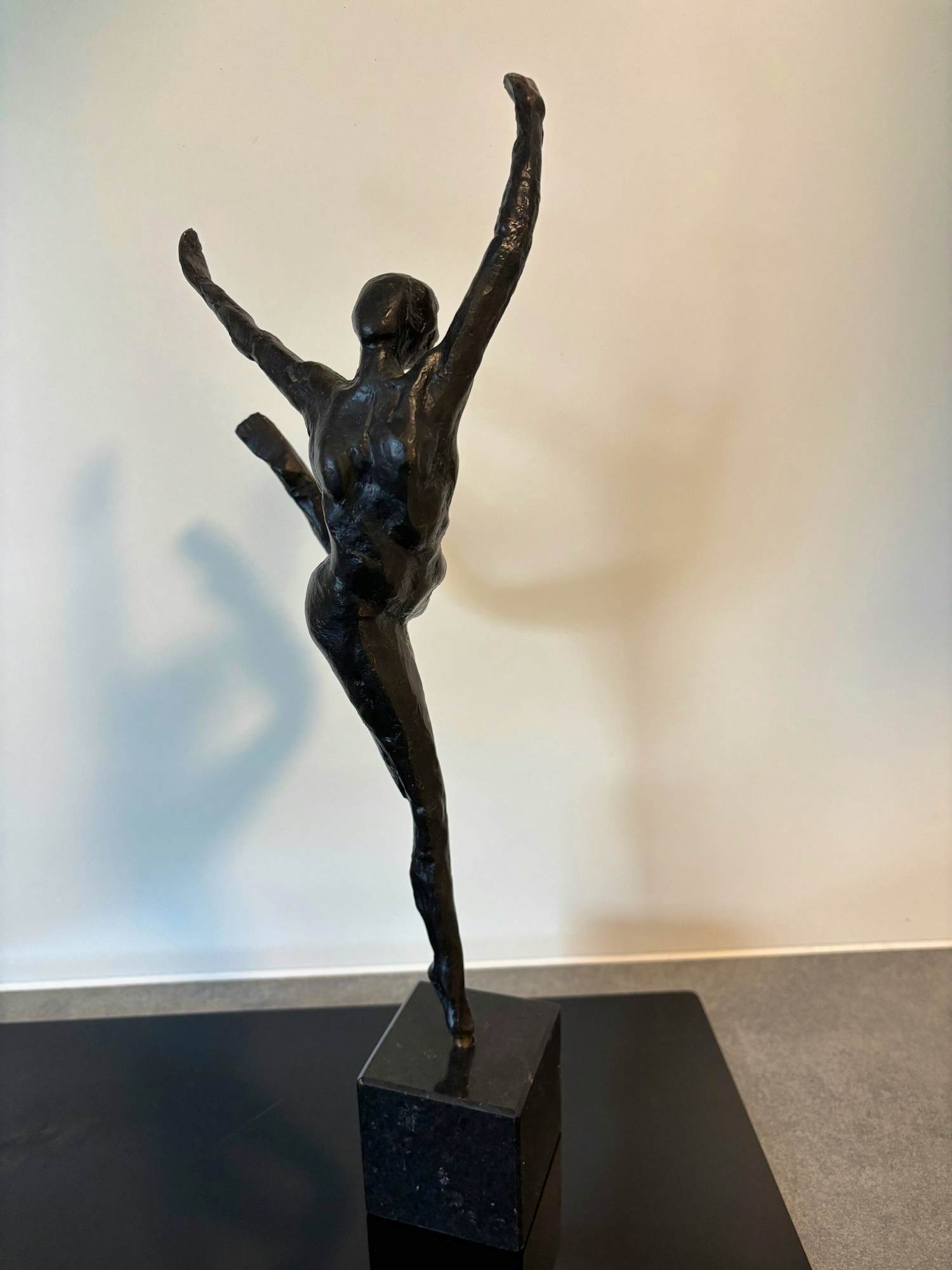 Brons (Onbekend) - danseres in brons kopen? Bied vanaf 150!