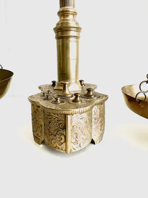 Niet of onleesbaar gesigneerd - Apothekers weegschaal kopen? Bied vanaf 1!