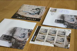 Banksy - Banksy (1974) - FCK PTN! ingelijst - Complete set kopen? Bied vanaf 150!