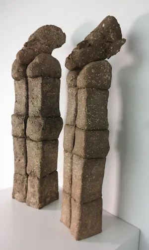 Onbekend - Keramiek, Set van twee staande figuren kopen? Bied vanaf 150!