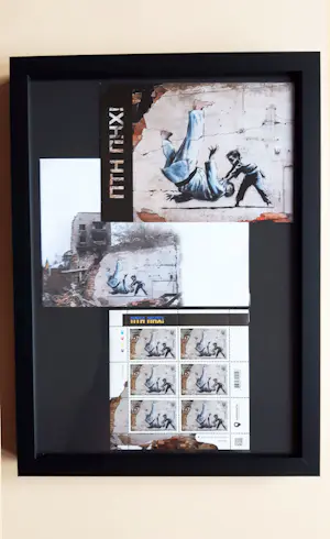 Banksy - FCK PTN! Banksy ingelijst - Complete set kaufen? Bieten Sie von 120!