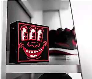 Keith Haring - ToyQube X Keith Haring - 4" SoundQube (Black) kopen? Bied vanaf 130!