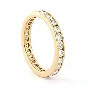 Acheter18k gouden hele alliance ring met briljant geslepen diamant tot. 1.51 ct? Enchérissez de 1025!