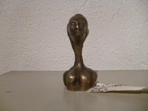 Jürgen Wölbing - Bronze, Giraffenhälschen, 1971 kopen? Bied vanaf 180!