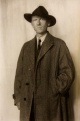 August Sander - Der Maler (Otto Dix) 1928/1987 verkocht voor € 570!