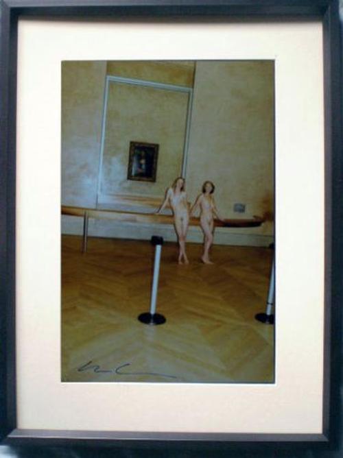 Jürgen Teller - Im Louvre, handsigniert, gerahmt. verkocht voor € 450!