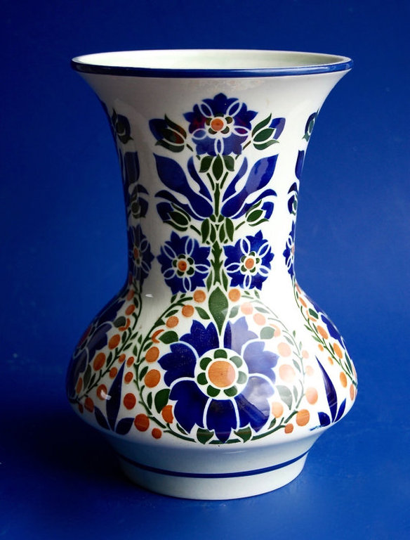 Société Ceramique Maestricht Art Nouveau vaas met floraal polychroom decor kopen? Bied vanaf 1!