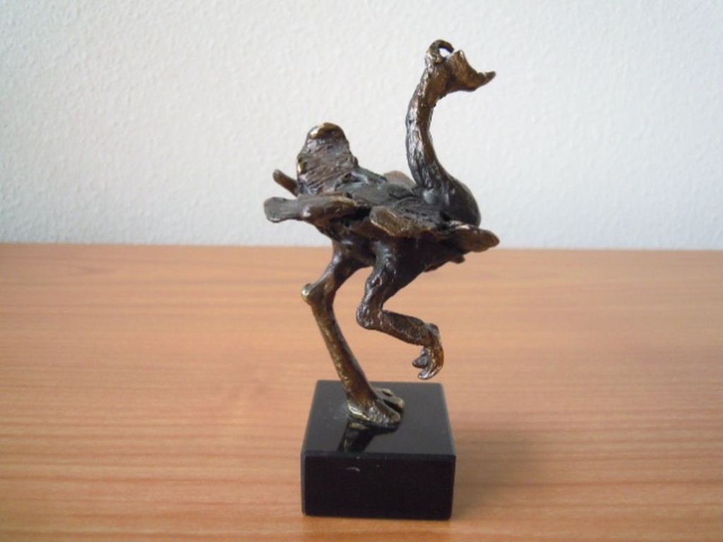 Massief bronzen beeldje van  kopen? Bied vanaf 45!