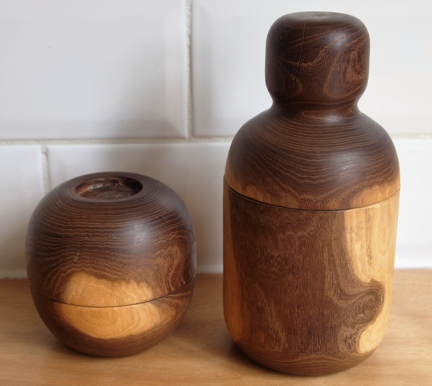 Design teakhouten deksel doos en deksel pot gesigneerd RB kopen? Bied vanaf 1!