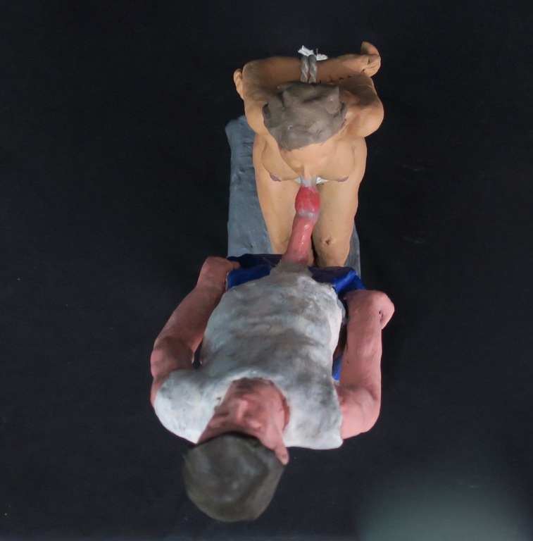 Barend van Hoek: Beschilderd keramiek, Mrs. prey wants to serve and obey kopen? Bied vanaf 200!