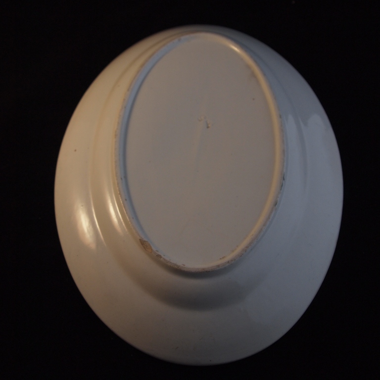 Jugendstil serveerschaal  in de stijl van Chris van der Hoef kopen? Bied vanaf 1!