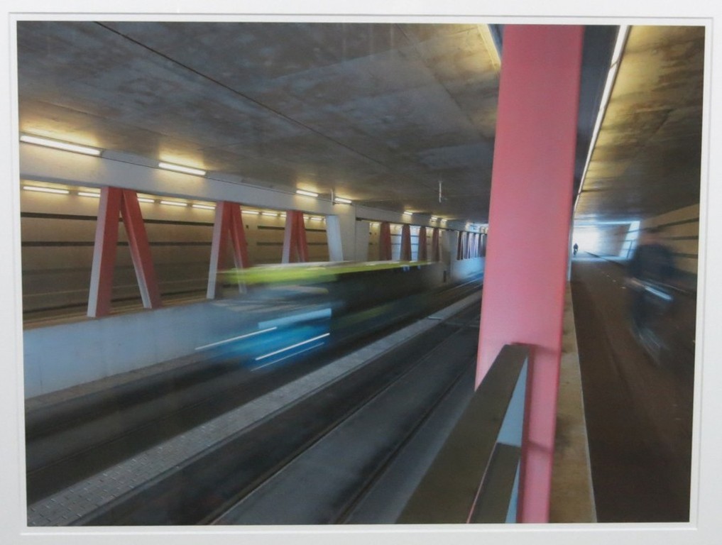 Tineke Dijkstra: Foto, Bus II - ingelijst verkocht voor € 110!