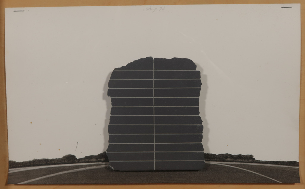 Christiaan Paul Damste: Stenen en tekening, Z.T. - Ingelijst kopen? Bied vanaf 250!