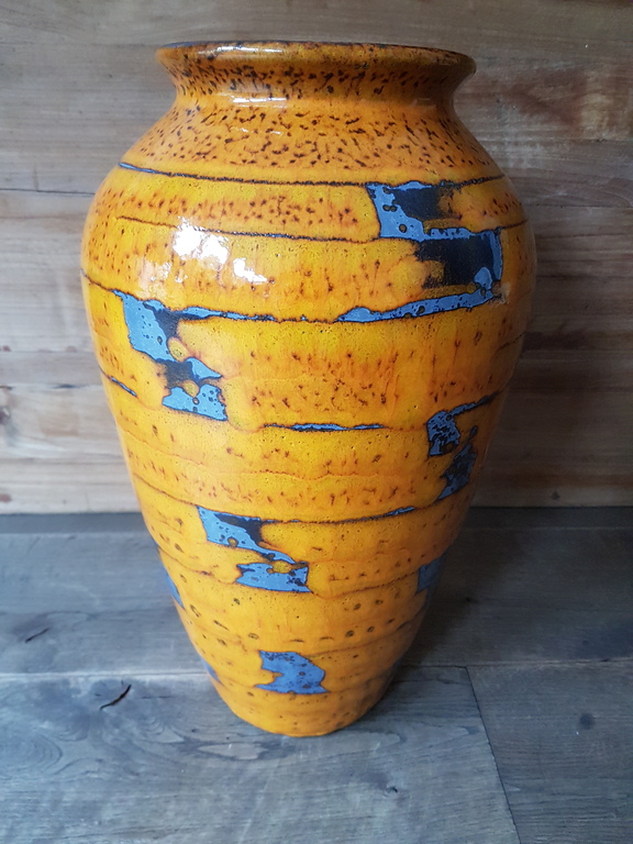 Jasba 1105 - 42 - West Germany Design- Grote vintage keramiek glazuur vaas kopen? Bied vanaf 1!