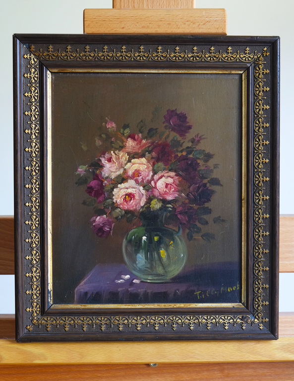 Bloemstilleven, olieverf, gesigneerd verkocht voor € 75!