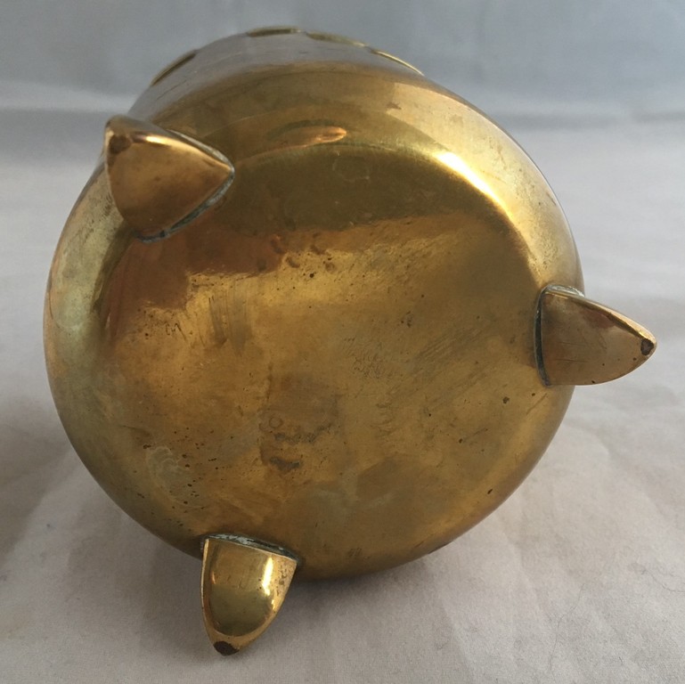 Kallmeyer & Harjes Gotha - Art deco (Bauhaus) messing sigarettenbeker kopen? Bied vanaf 15!