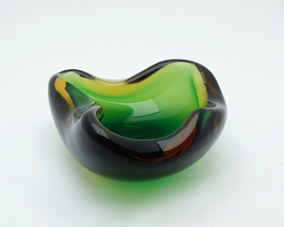 Archimedes Seguso Murano  'Sommerso' schaal met label - 1950's, Italië kopen? Bied vanaf 1!