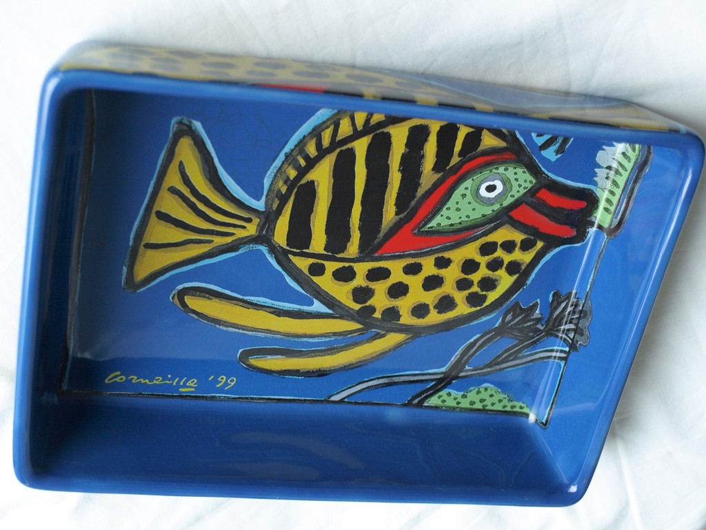 Corneille : Aardewerk,  Ovenschaal – Vis - 1999  kopen? Bied vanaf 1!