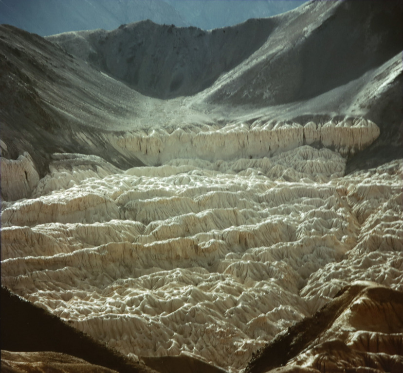 Diederik van Goethem: C-print, Lamayuru, opgedroogd meer Ladakh Himalaya kopen? Bied vanaf 20!