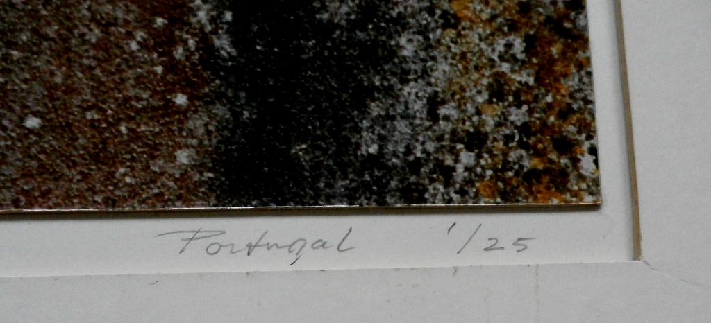 Jan Slijkhuis- foto: oude muur Sintra, Portugal - 1990 - oplage 25 kopen? Bied vanaf 35!