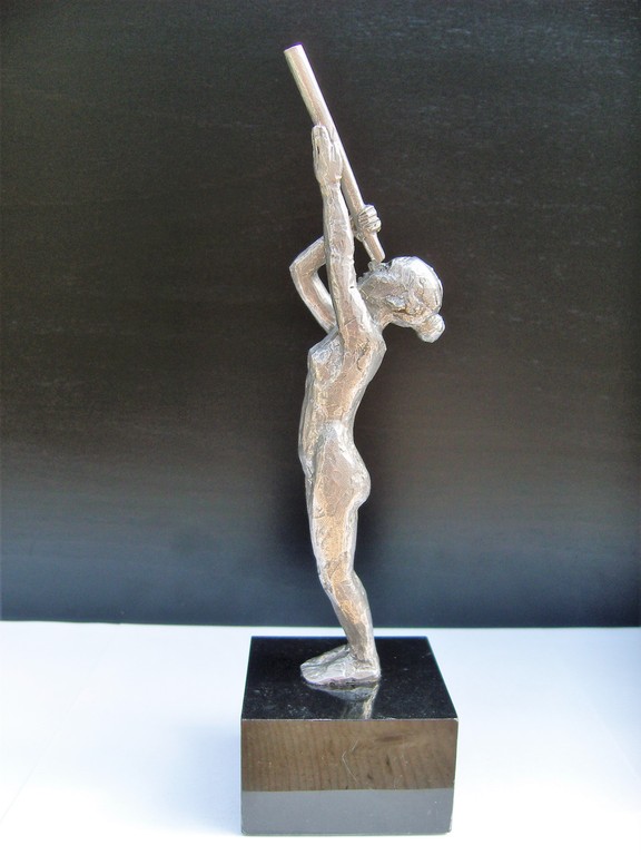 Meijer, Erwin: Beeldje van naakte sterrenkijkster in tin. verkocht voor € 65!