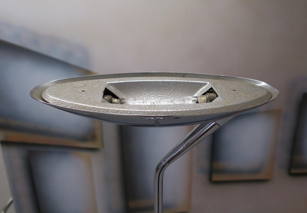 Carpyen: Chromen vloerlamp, Atenea kopen? Bied vanaf 100!