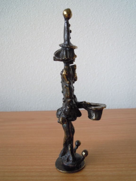 Bronzen beeldje clown van CORRY AMMERLAAN 17 cm hoog. kopen? Bied vanaf 25!