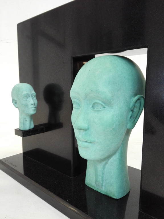 Eric Couzy, beeld, marmer met brons, Titel: Admiration kopen? Bied vanaf 250!