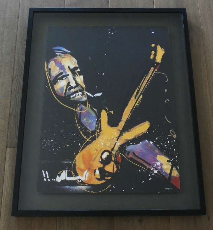 Herman Brood - ingelijste zeefdruk: de basgitarist verkocht voor € 295!