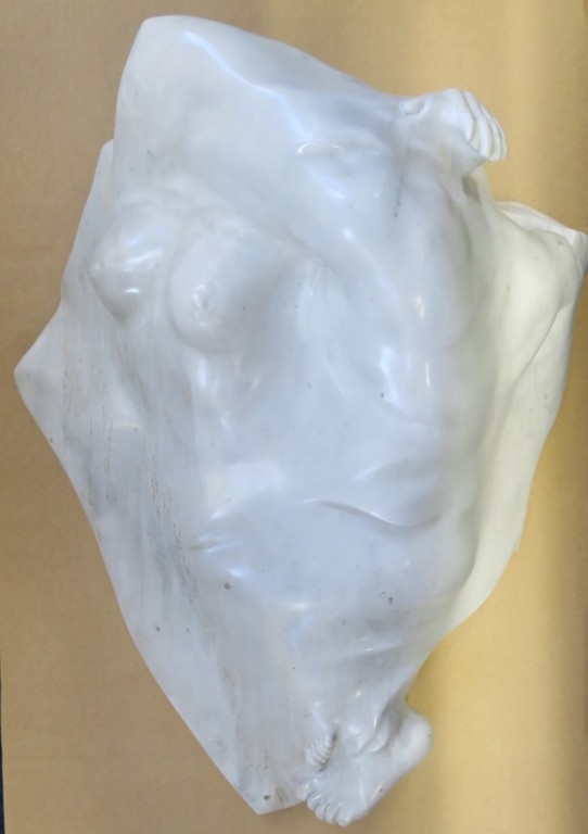 Ryszard Piotrowski: Carrara marmeren beeld, Z.T. Omhelzing (zeer zwaar!) kopen? Bied vanaf 450!